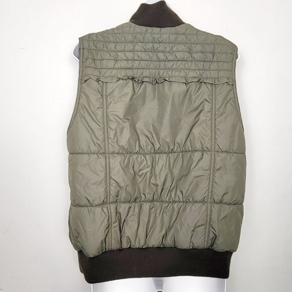 Sanctuary Couture olive green ruffled puffer vest. Size large - Picture 3 of 4